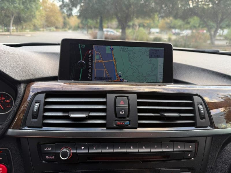2013 BMW 328i photo 16